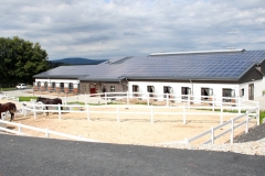 Neubau Reiterhof mit Außenanlagen in Tierstein