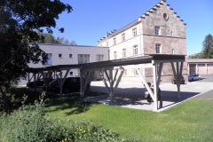 Sanierung des Bestandsgebäudes und Neubau eines Verwaltungsgebäudes in Geigenreuth