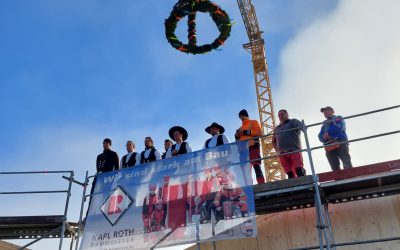 Richtfest des „Kinderhauses Purzelbaum“ in Mitterteich